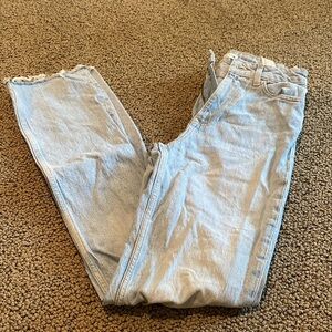 Zara Light Blue Denim Distressed Jeans Size 0 in EUC